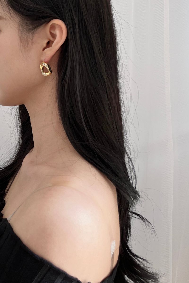 no.10 earring gold