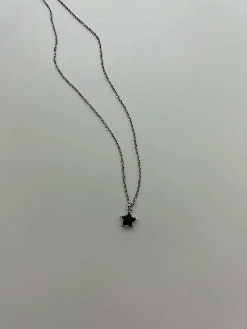 Little star necklace