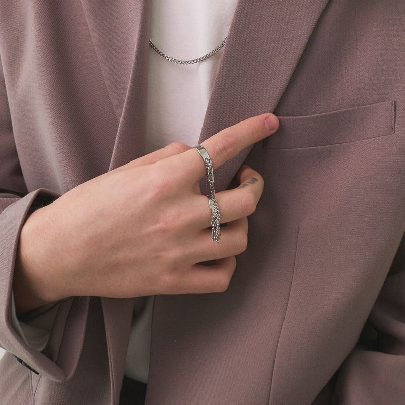 a men's bangle ring_B CLEF NO.2 RNG