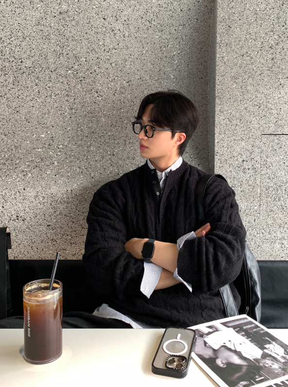  Belerice Henry Neck Cable Overfit Knit