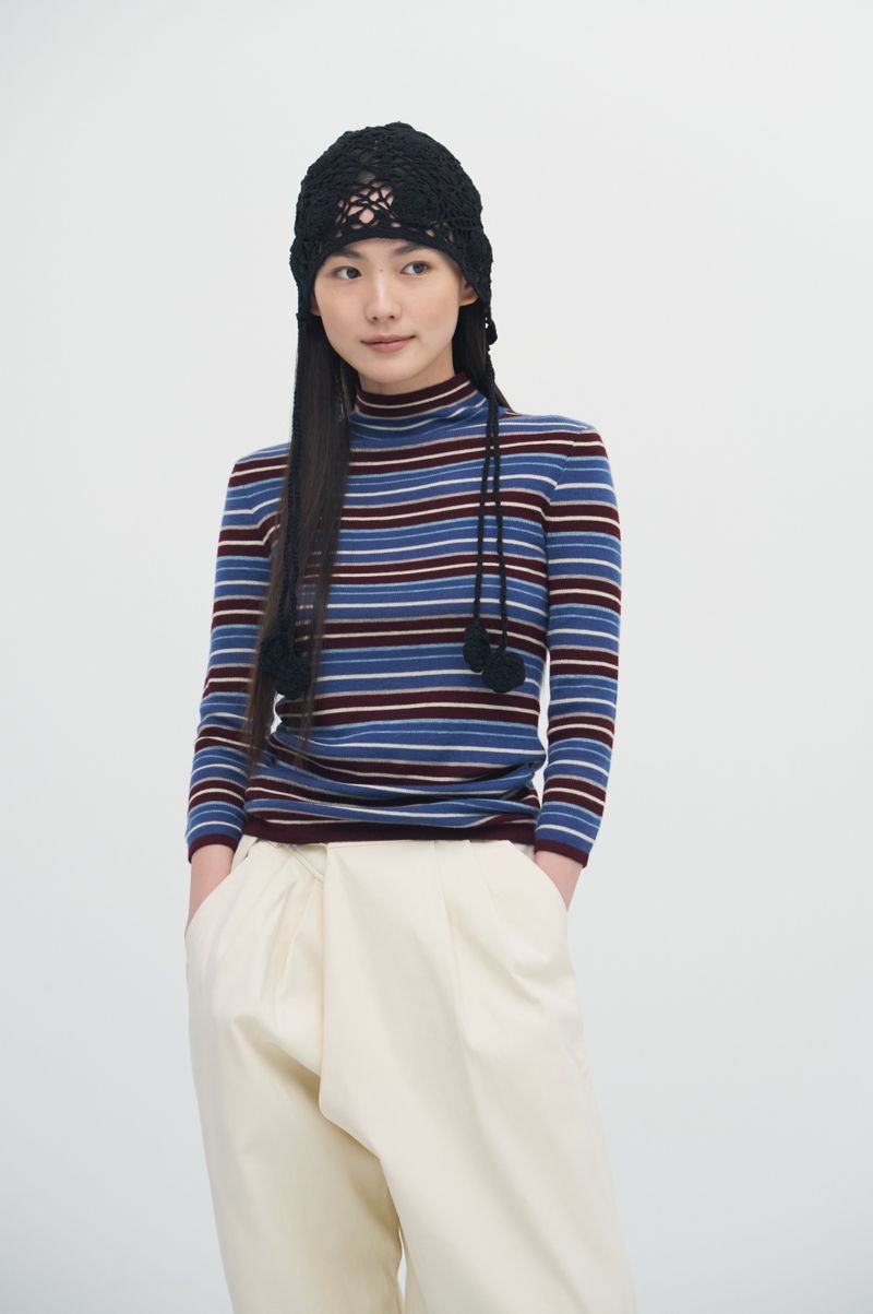 Breezy Petal Beanie_2colors