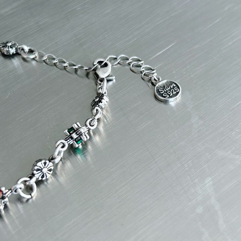 Interlaced Floral Chain Bracelet