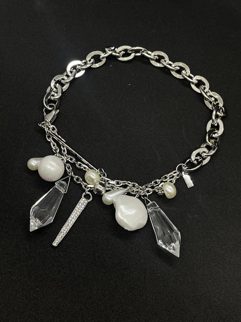 0081 Bold chained chandelier pearl necklace
