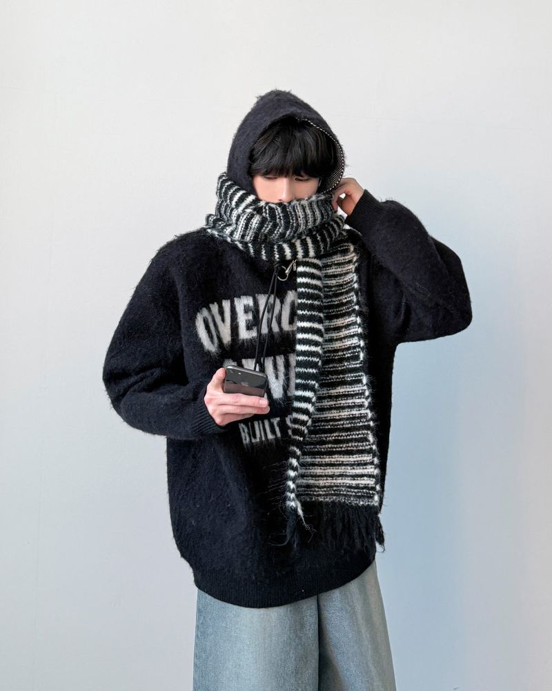 YOURNUS（ユアナス）の「Nail Stripe Wool Muffler（Fashion Accessories）」