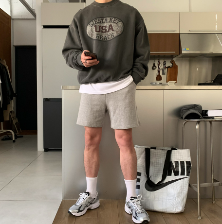 Muid USA Siesta Pigment Overfit Sweatshirt