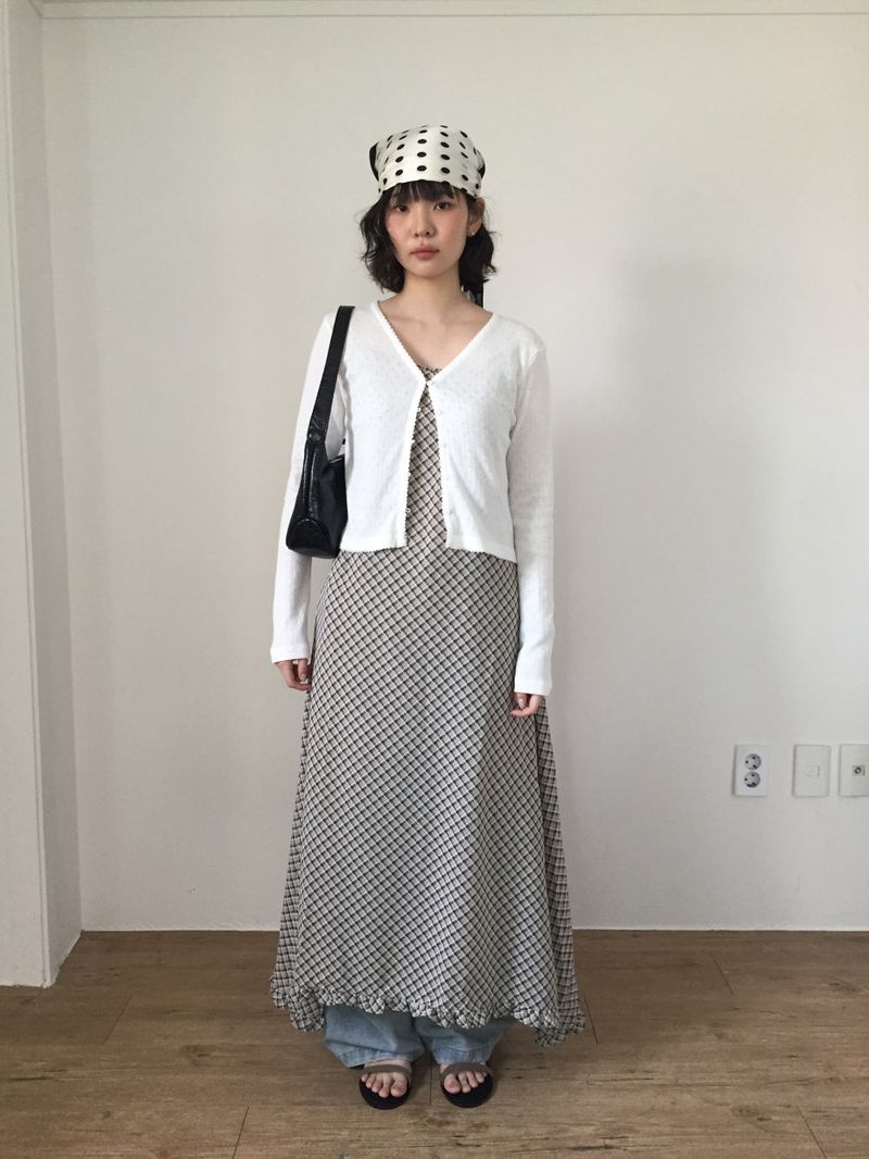 Vertical punching v-neck cardigan (4color)