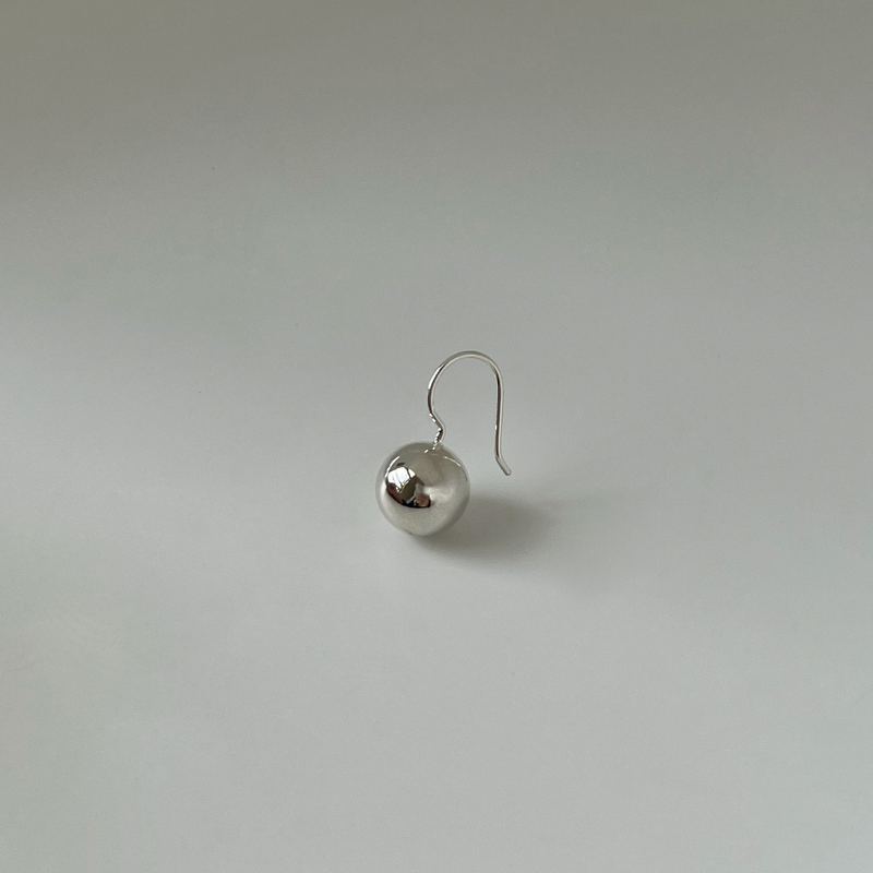 Silver bell earring (silver)
