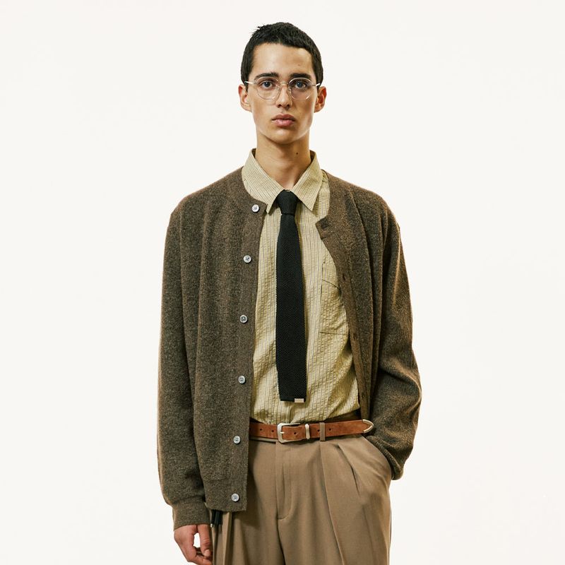 [SET] everyday stripe shirt & square tip knit tie olive
