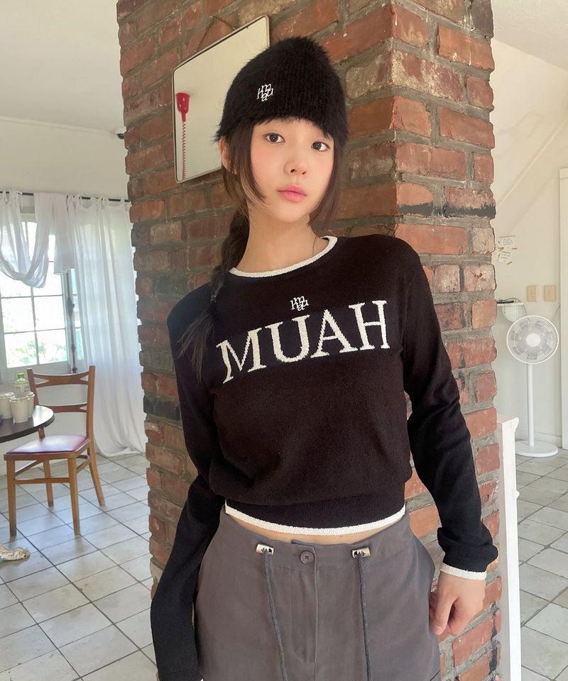LOGO BOUCLE ROUND KNIT