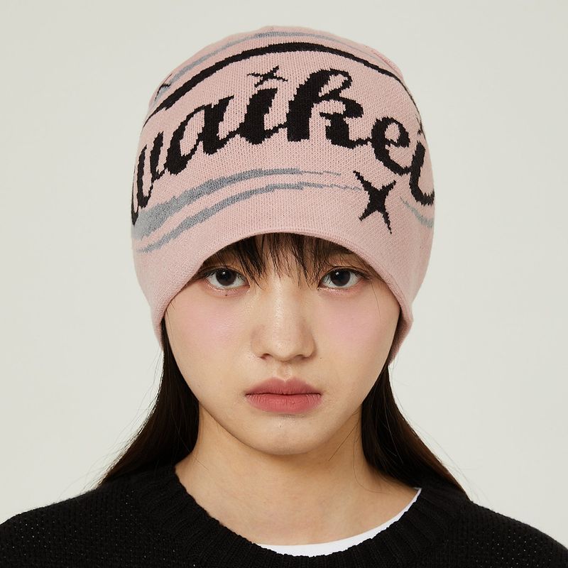 Star vintage logo beanie