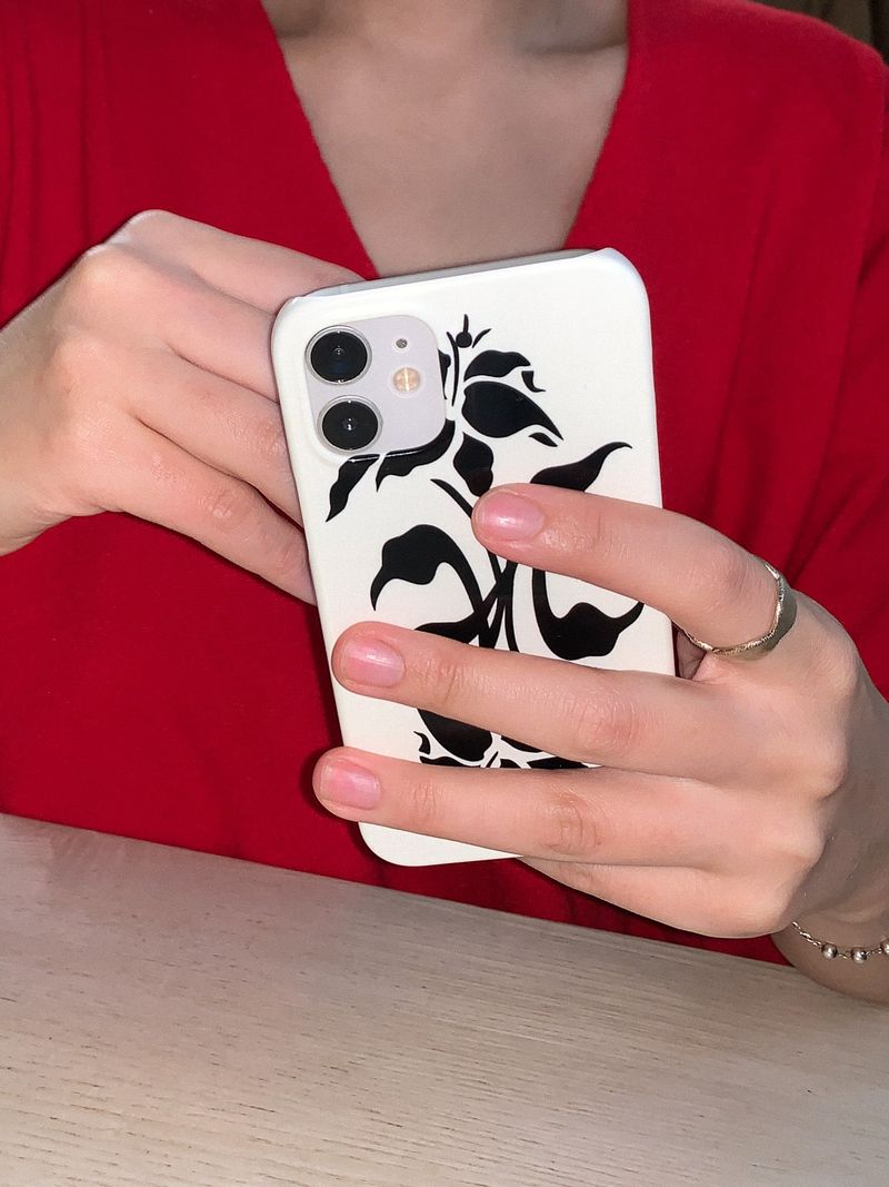 Nougat (glossy hard case)