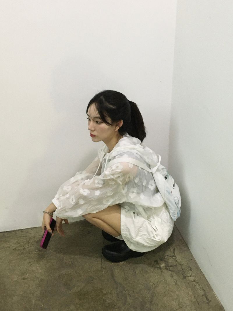 Airy Bloom Flower Zip-Up (3c)