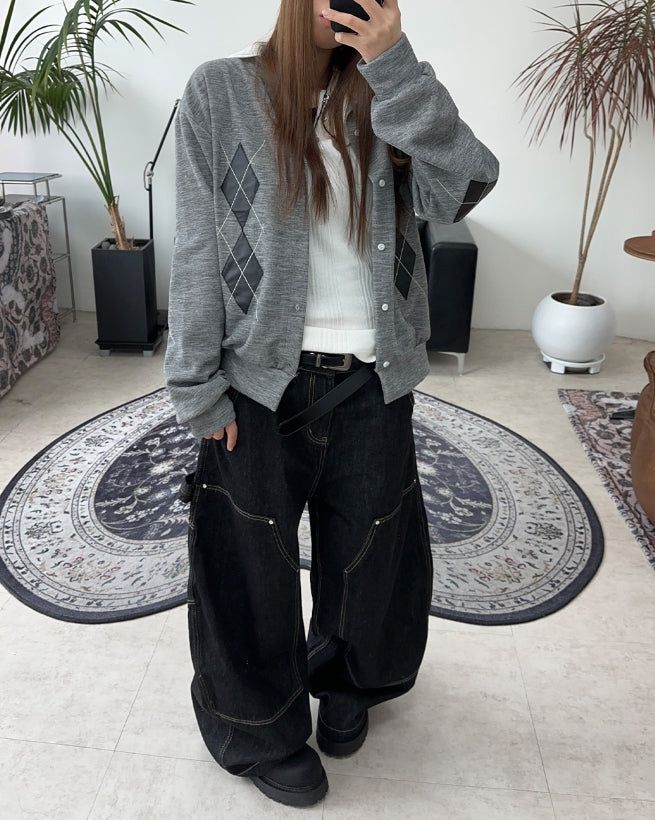 Scent Leather Patch Argyle Cardigan