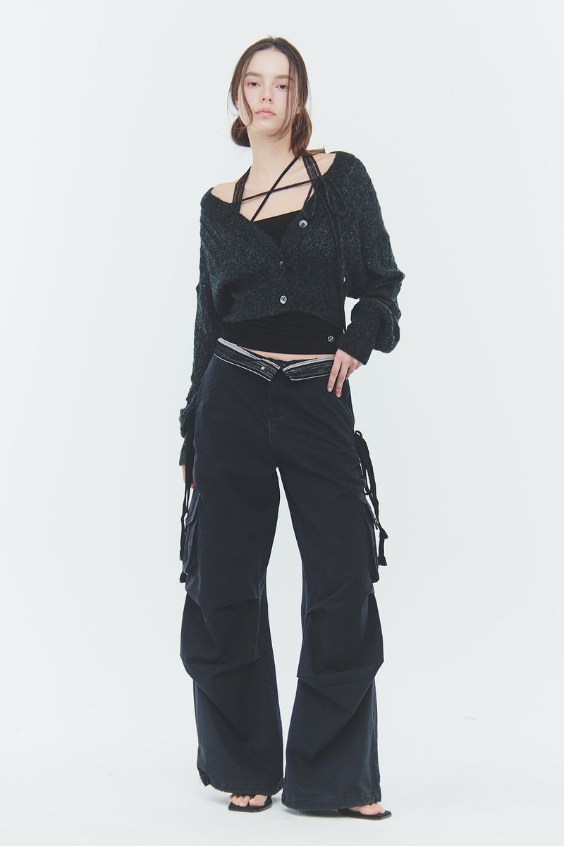 PAIN OR PLEASURE（ペインオアプレジャー）の「SARA CARGO PANTS black（Pants）」