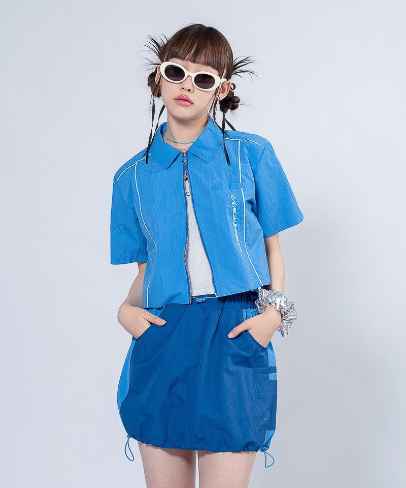 UNUSUALNORMAL（アンユージュアルノーマル）の「WINDY LOGO ZIP-UP JACKET _ BLUE（Jackets/Outerwear）」