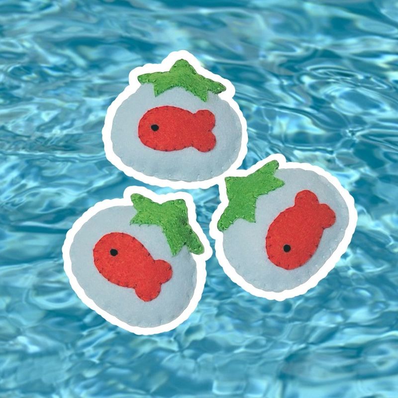 [MADE] Tomato fishbowl Key ring