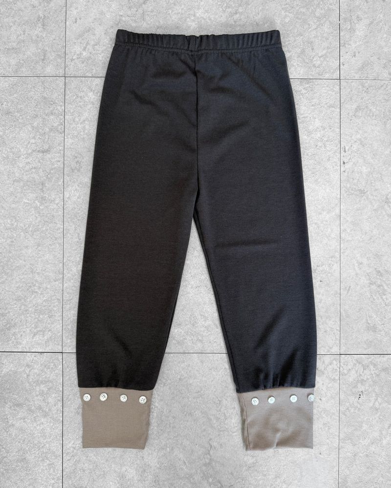 BUTTON CONTRAST LAYERED LEGGINGS