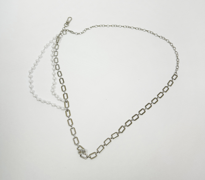 Y2K PEARL SILVER CHAIN BELT