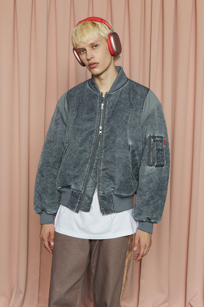 PIGMENT MA-1 JUMPER / CHARCOAL