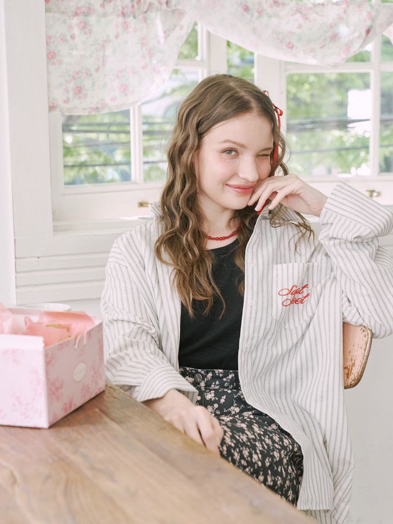 Stripe Vacance Shirts_Black(red)