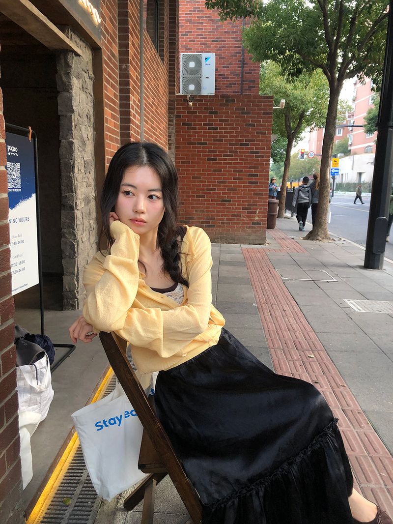 Airy summer cardigan_yellow