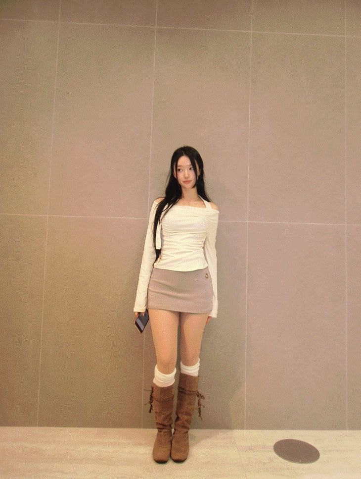 Soyou Low-Rise Eyelet Skirt