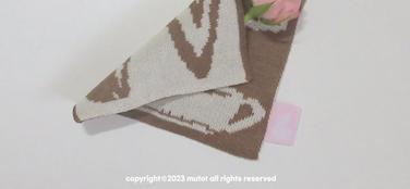 'rose and cocoa' tea coaster.rose
