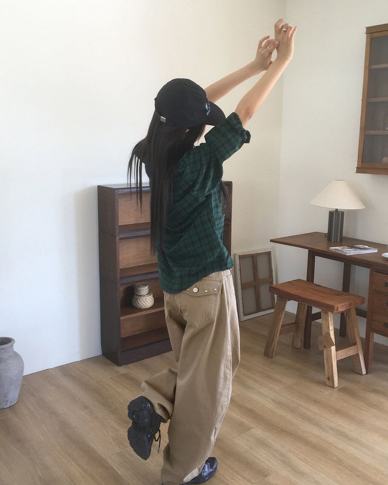 WONDER WONDER（ワンダーワンダー）の「テイカールーズフィットチェッカードシャツ（トップス）」
