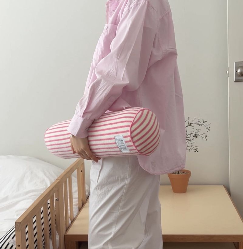 boboz（ボボズ）の「terri body pillow（インテリア）」