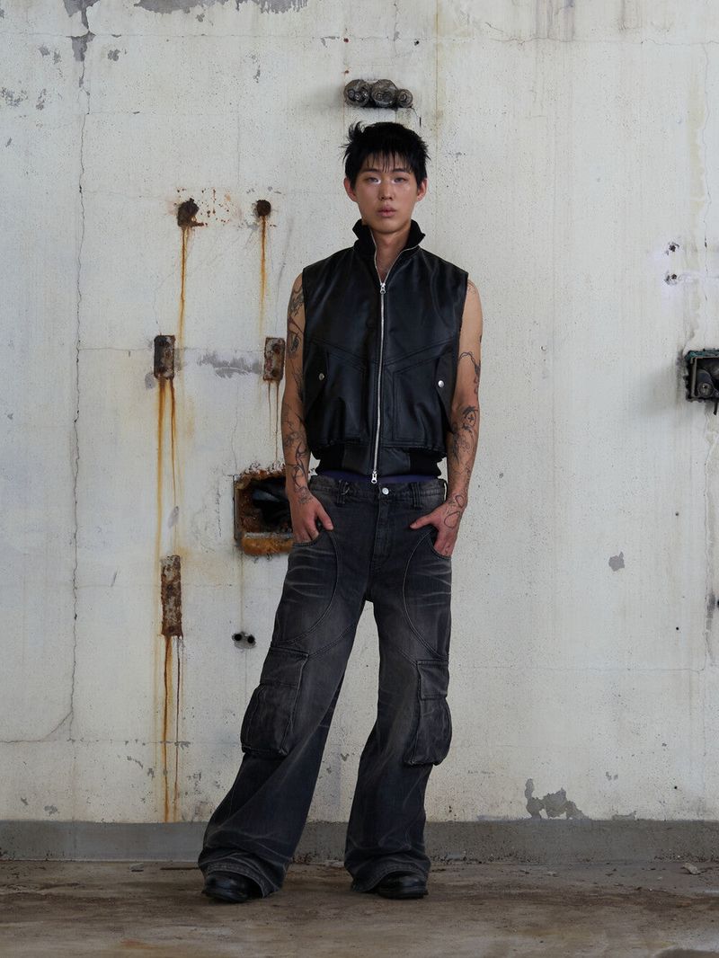 Circle Washing Denim Cargo Pants (Black)
