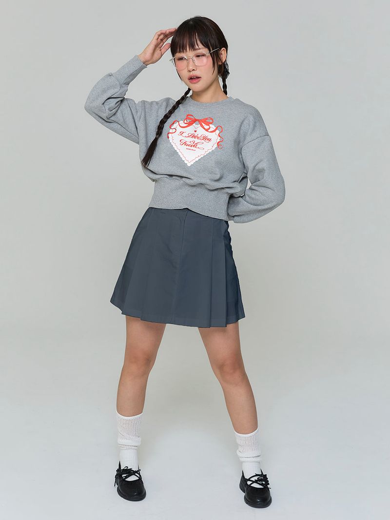 HEART SWEATSHIRT - GRAY