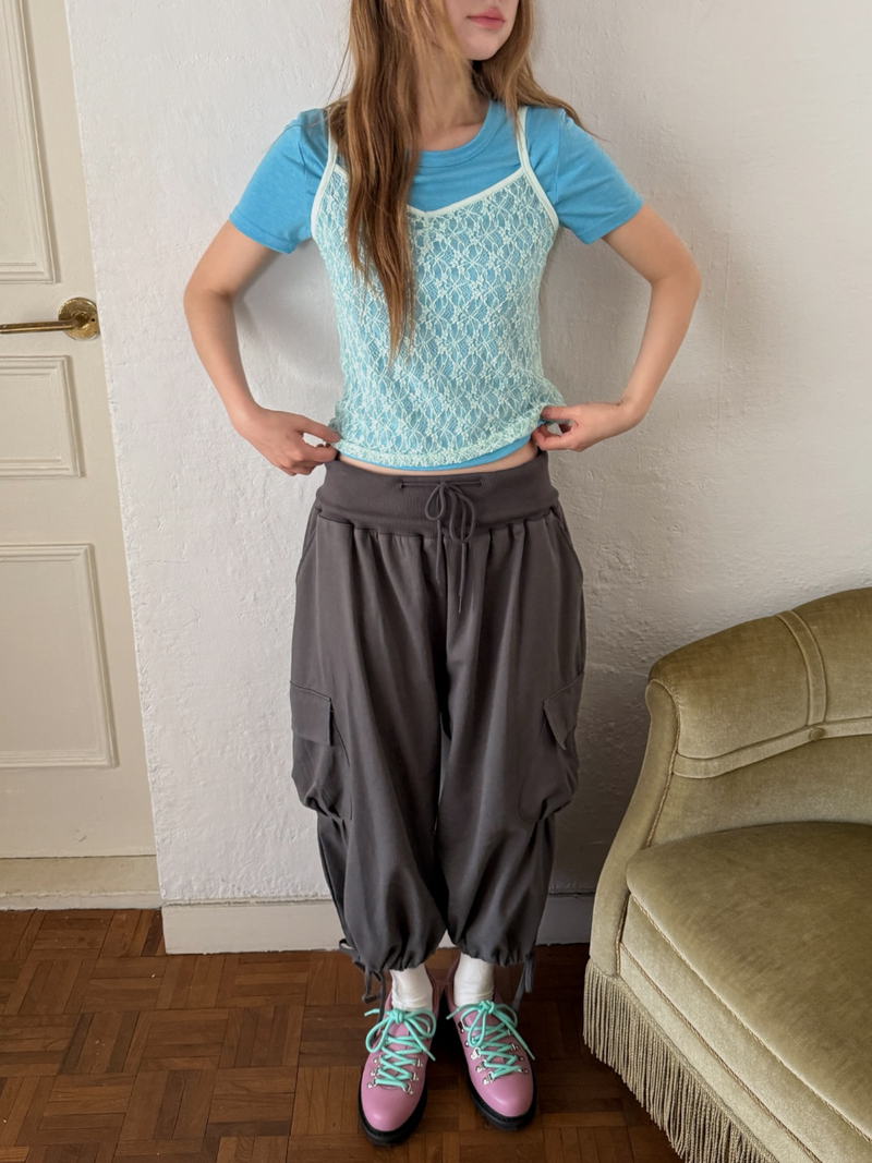 fold shirring cargo capripants
