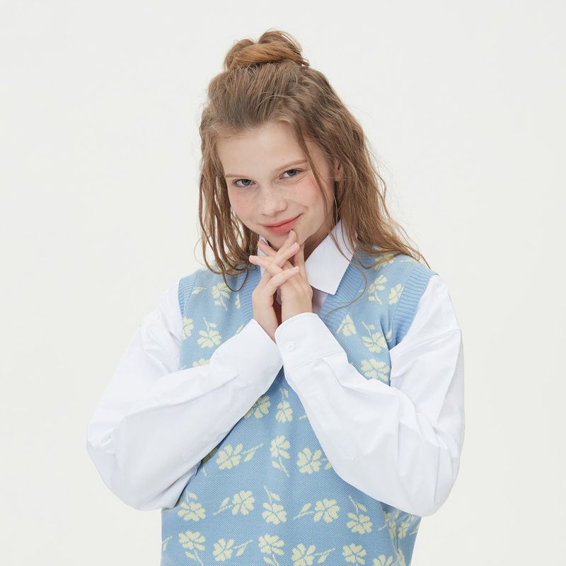 FLOWER JAQUARD KNIT VEST_SKY BLUE