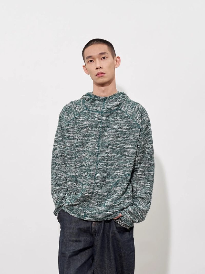 FMACM Sweatshirt in color knit with dividing press lines throughout