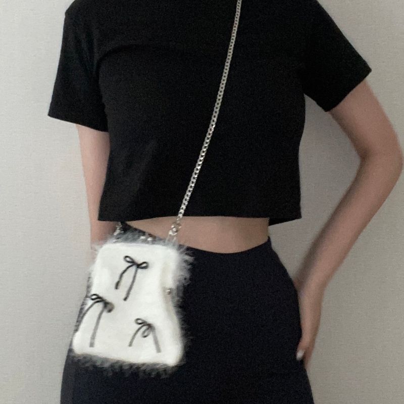 [MADE] Étang Ribbon Fluffy Bag | White