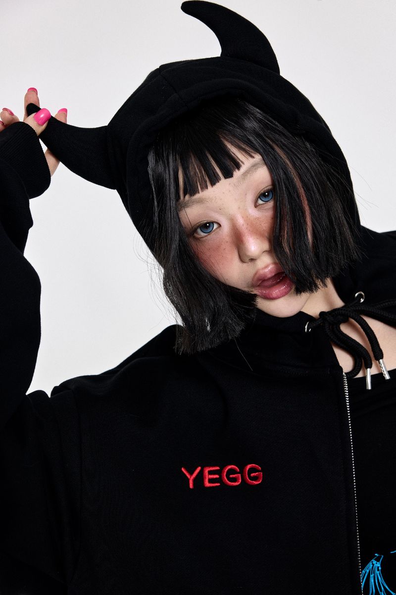 YEGG（イエグ）の「[BASIC] デビルフーディ Black（トップス）」