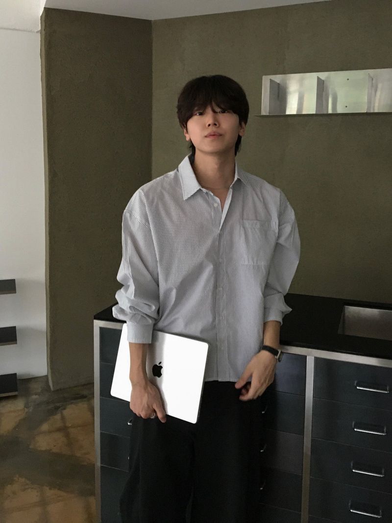 WHAT A LOOK（ワット ア ルック）の「Cropped Stripe Shirt（Tops）」