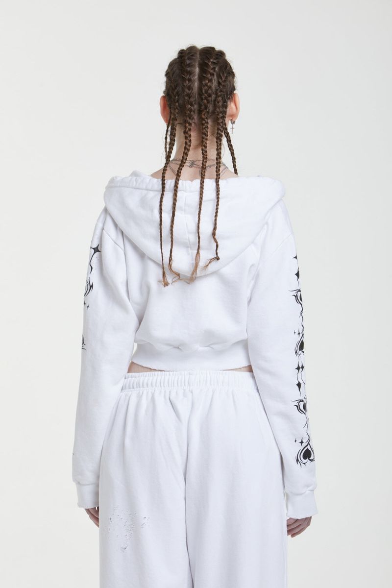 TRIVAL CROPPED HOODY
