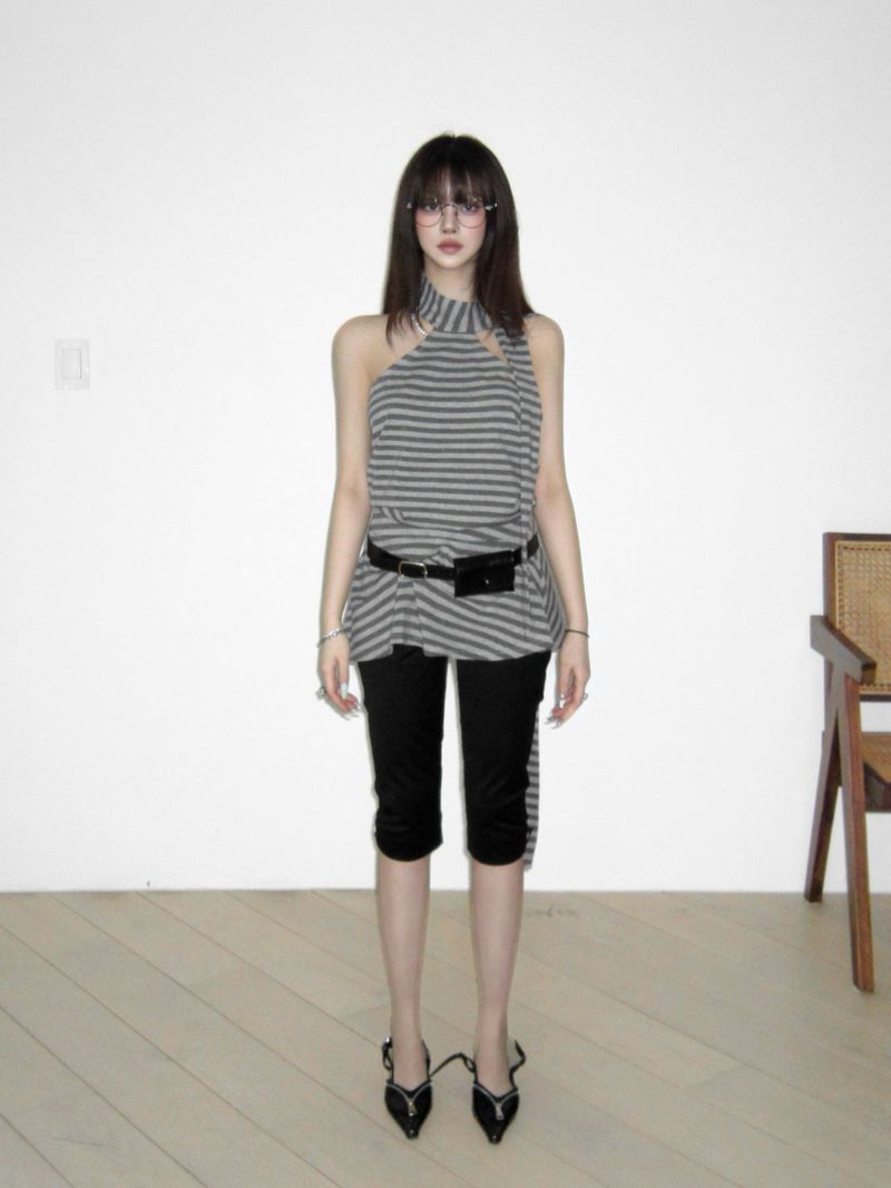 Capri pants