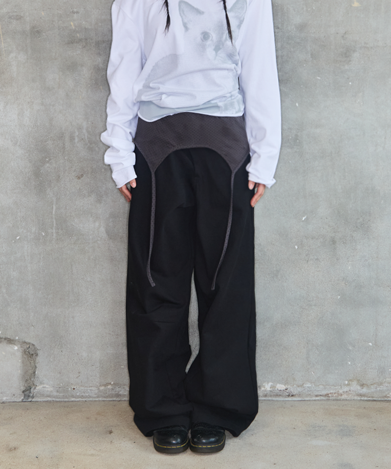 ITZAVIBE（イッザバイブ）の「スリーブレスレイヤードパンツ（パンツ）」