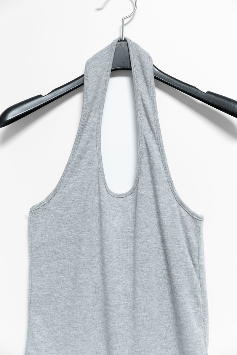 soft halterneck sleeveless top(3colors)