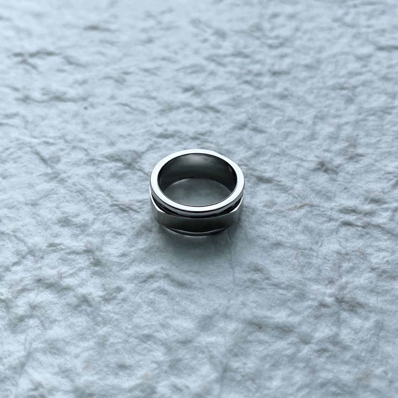 Orbit Layer Ring