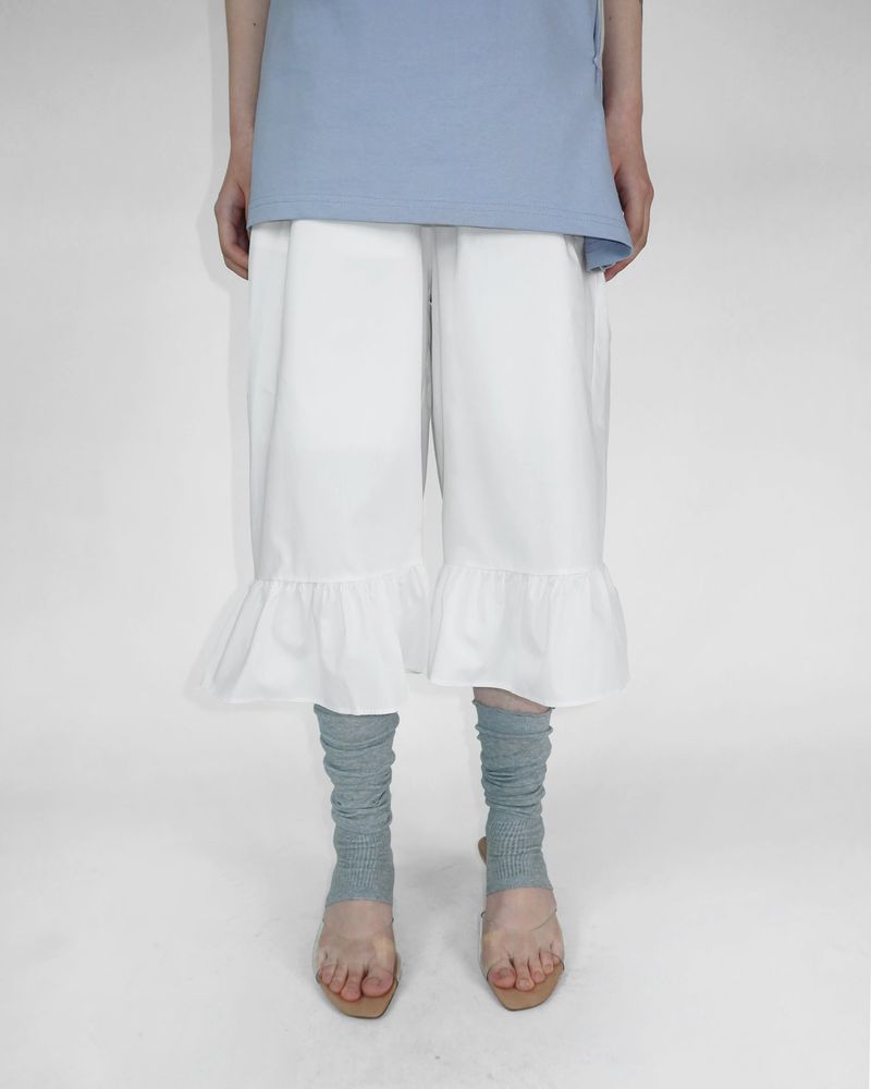 FRILL LOW HALF PANTS