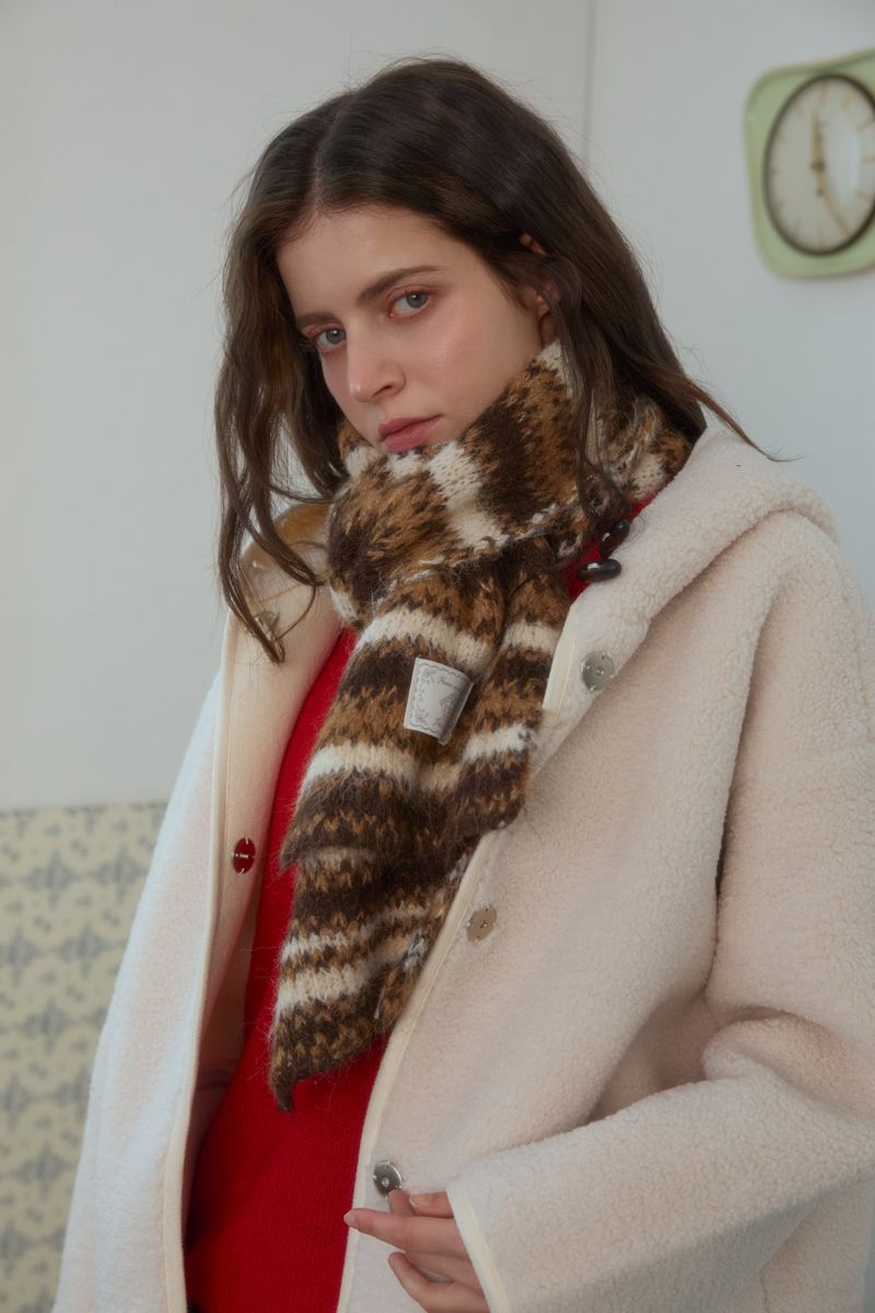 COZY VINTAGE MUFFLER