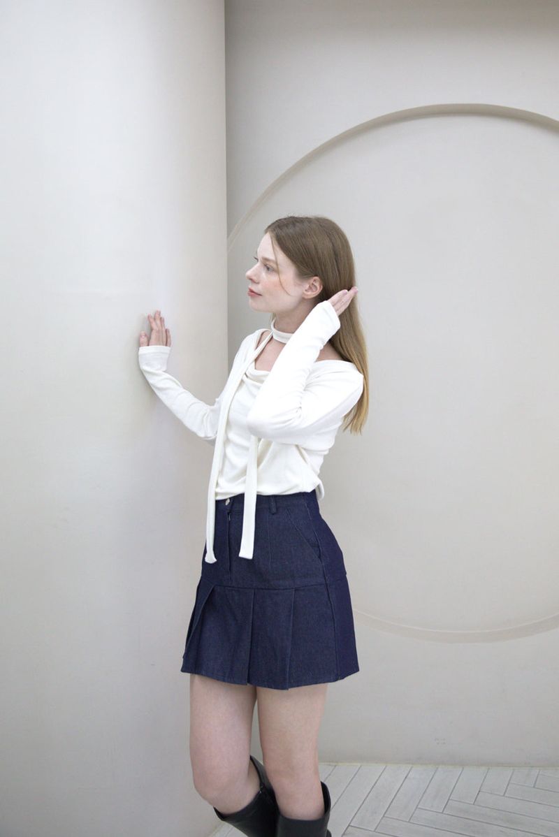 Drape Shirring Muffler T-shirt Ivory