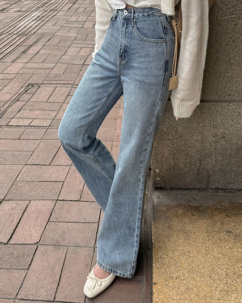 INS ブーツカットデニムパンツ