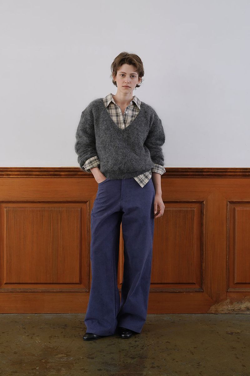 Mohair v-neck knit_charcoal