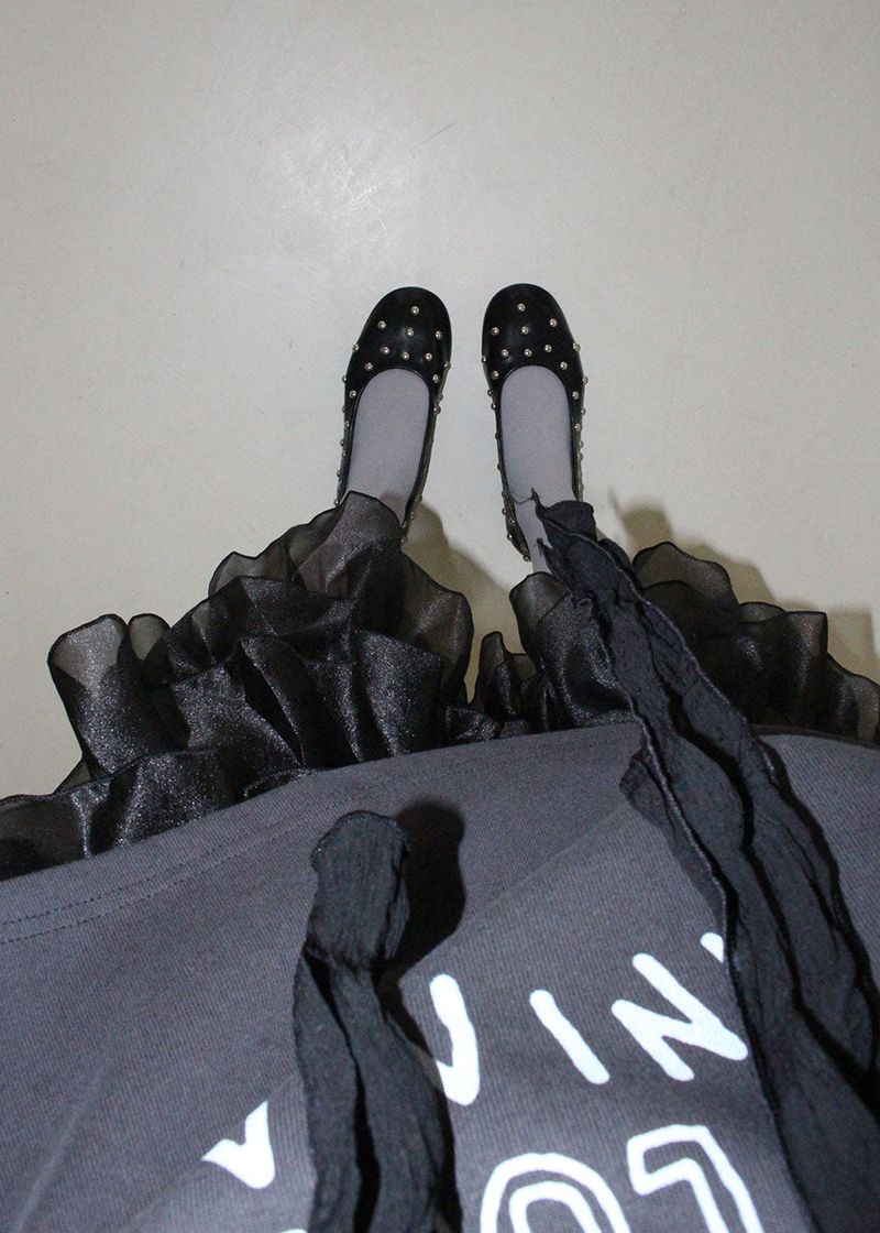 STUD BALL FLAT SHOES
