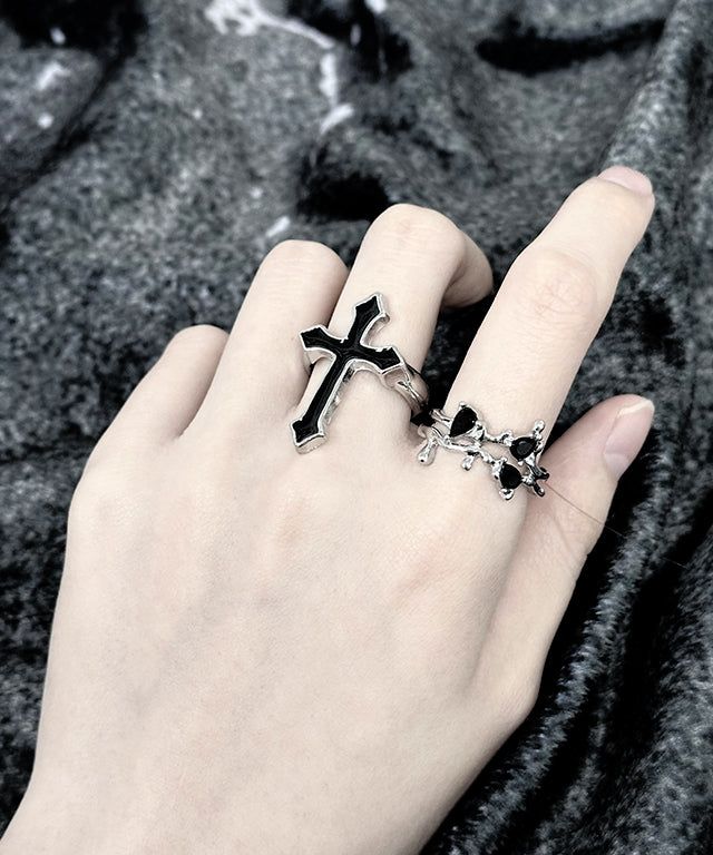 Black Cross Ring