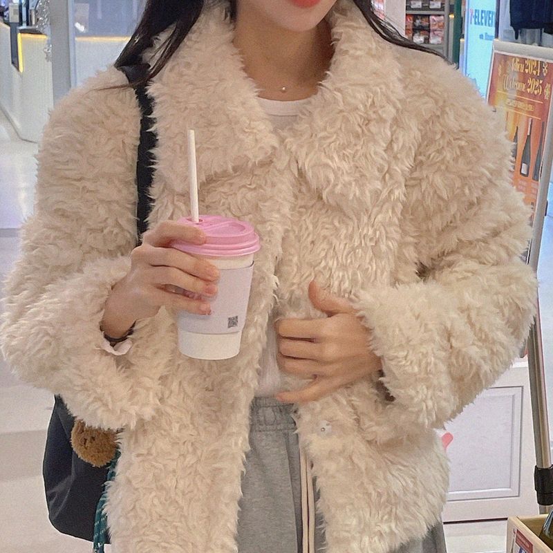 MoMo Searing Jacket